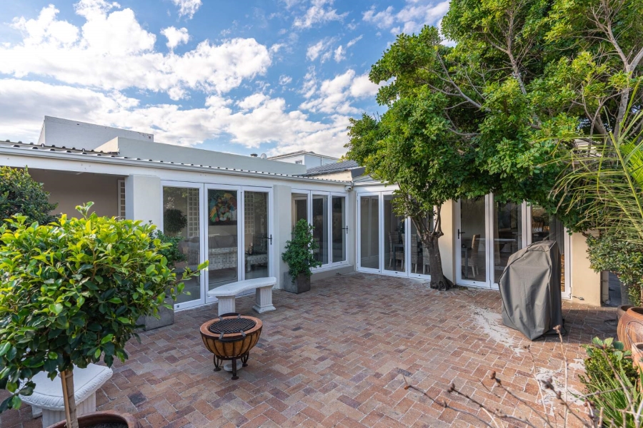 To Let 3 Bedroom Property for Rent in Northshore Western Cape